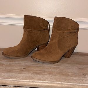 Women’s Booties
